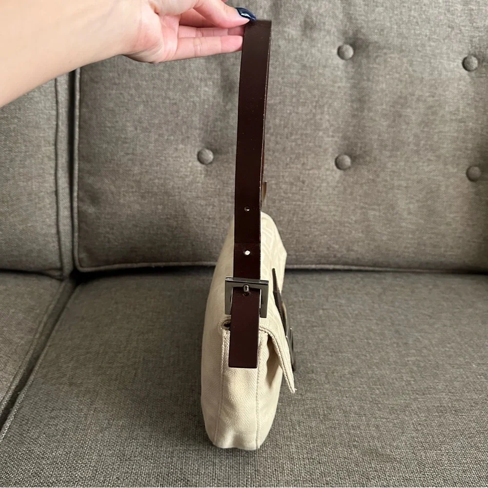 Vintage Fendi FF Zucca Baguette
